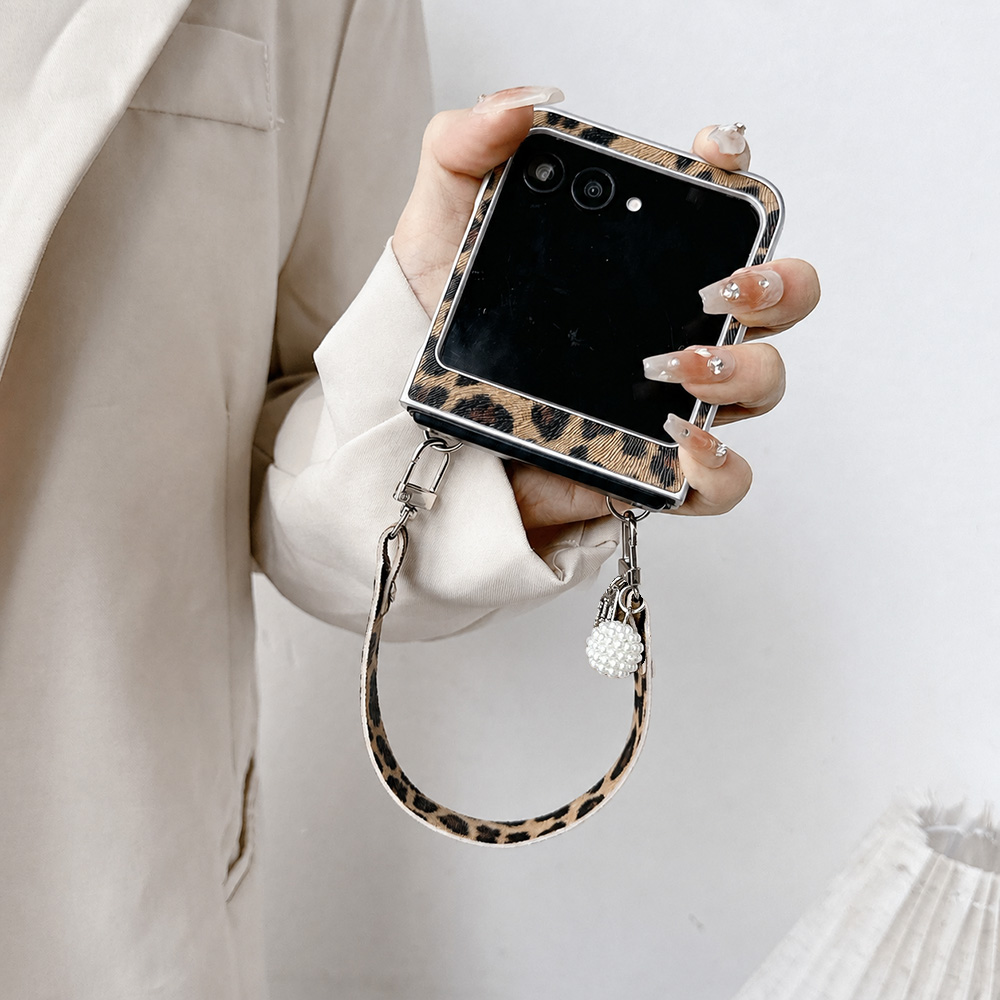 Capa de Telefone Dobrável com  - Women'S Green Formal Wear avaliação e preço