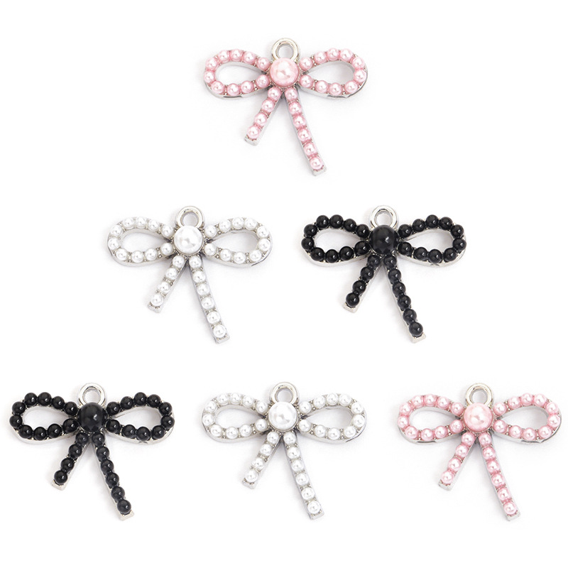 Pingente de laço com pérola im - Pearl Necklace Set avaliação e preço