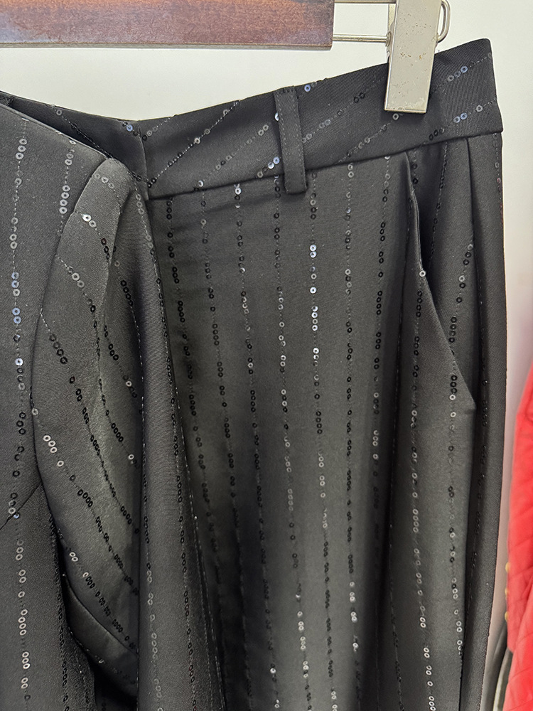Conjunto de Blazer e Calça Fem - Female Formal Wear avaliação e preço