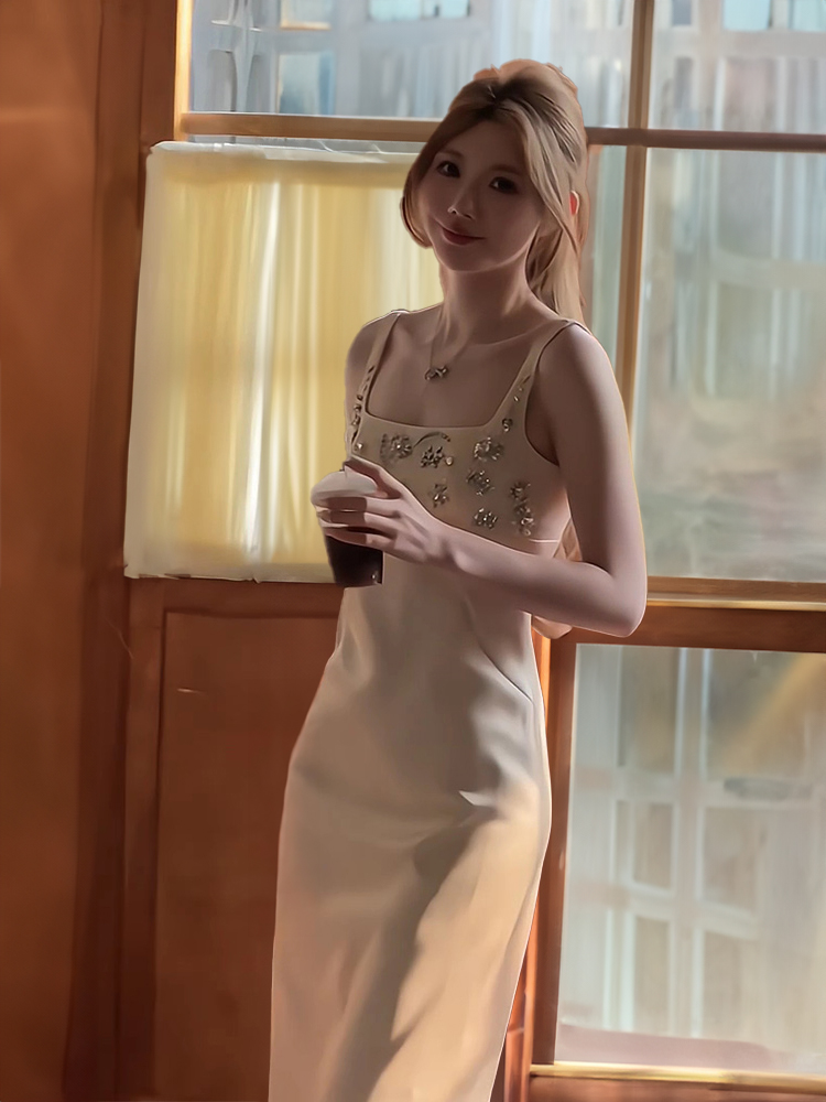 Vestido de Noite Elegante em C - Women Luxury Formal Wear avaliação e preço