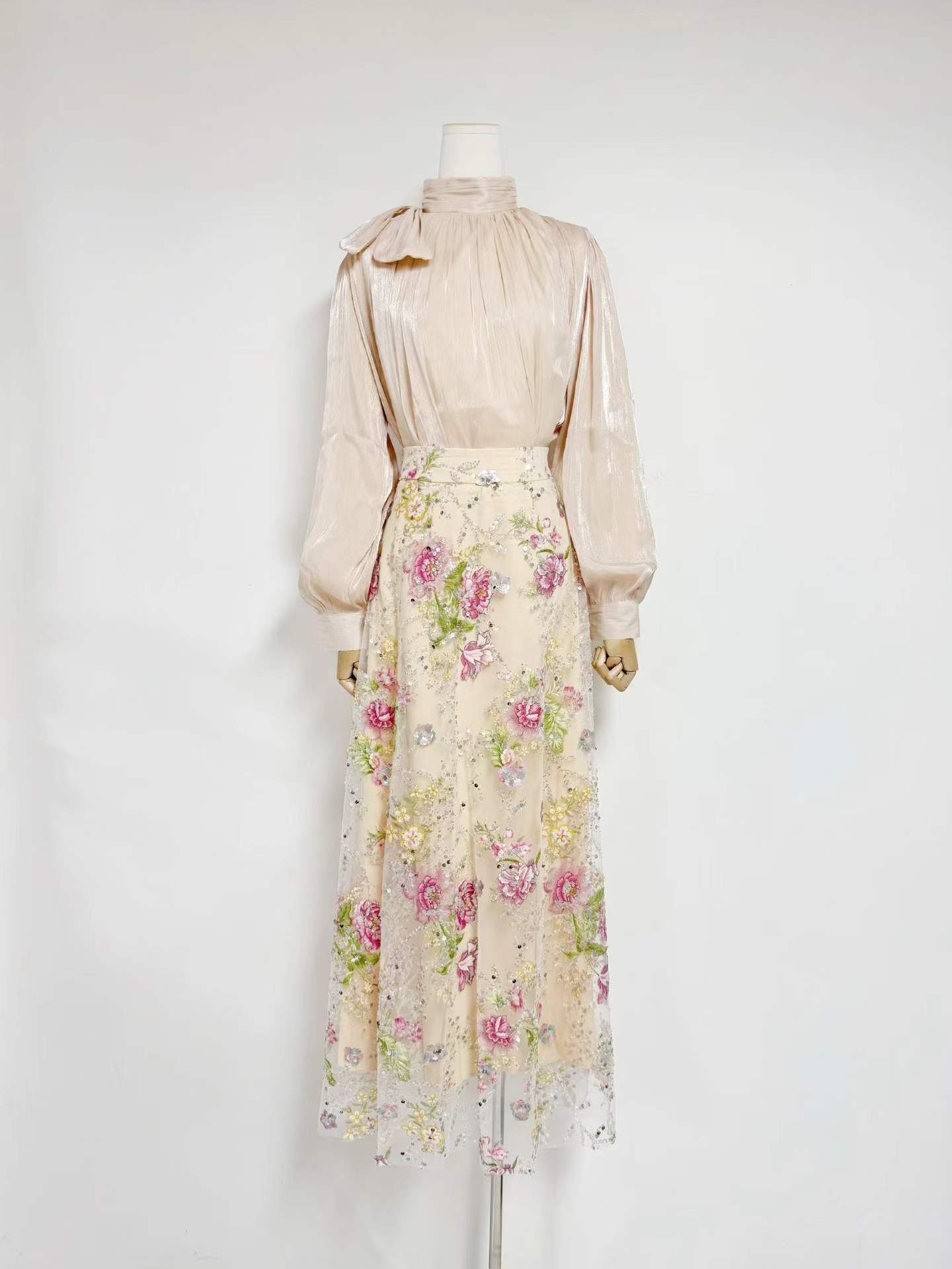 Conjunto Elegante e Chic VGH P - Women Formal Blouses For Evening Wear avaliação e preço