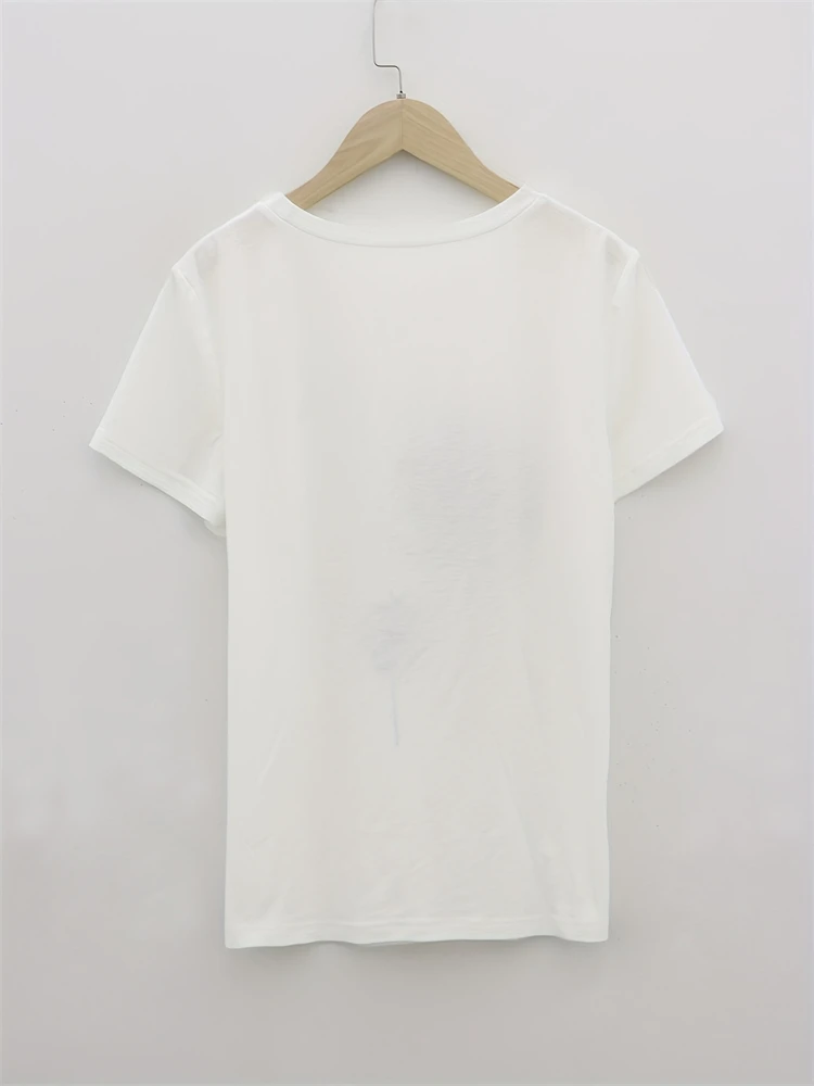 Camiseta Feminina Vibrante com - Women Formal Wear Designers avaliação e preço