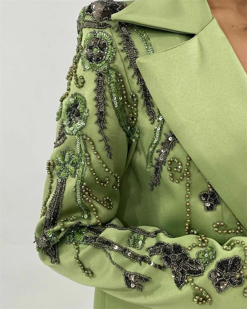 Designer de cetim verde femini - Women Formal Wear Designers avaliação e preço
